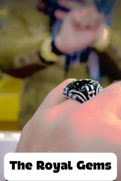 Famous Black Ring Ring Store