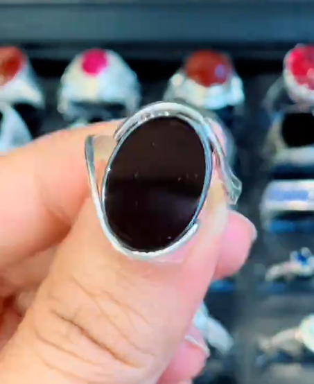 The Sicilian Ring Ring Store