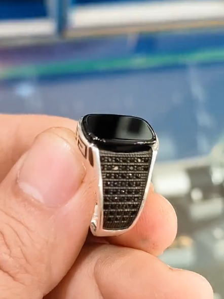 The Black Megnus Ring Ring Store
