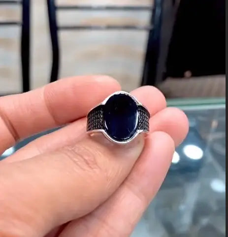 Fancy Black Ring Ring Store