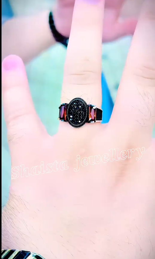 Modern Black Ring Ring Store